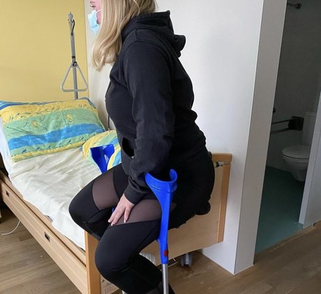 Aline Zwahlen pornstar nudes image