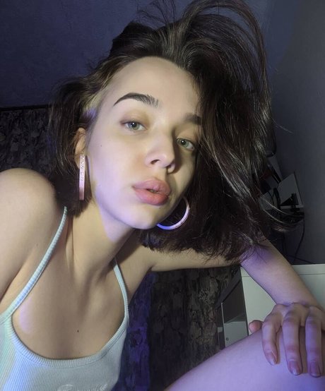 Yourlovesofia Quick model image