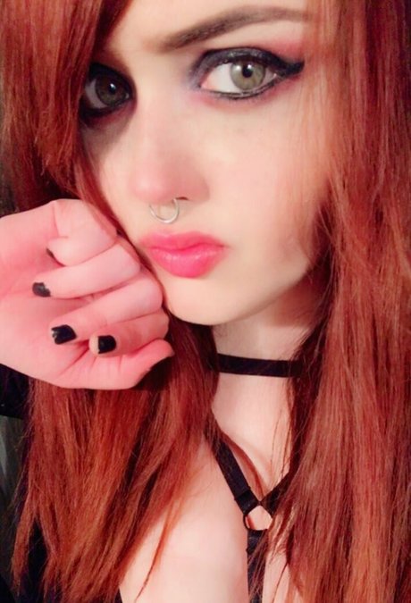 Cherrygrave666 pornstar top images