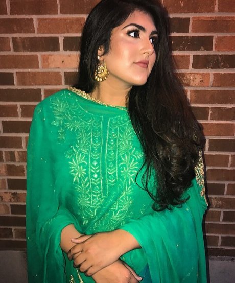 Sanjana star exclusive img