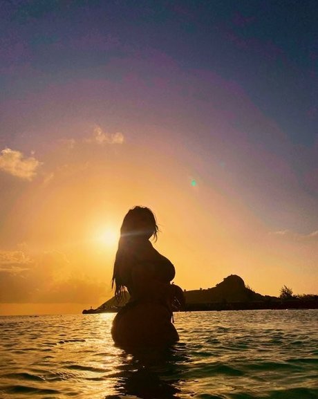 Sanjana naked star pics