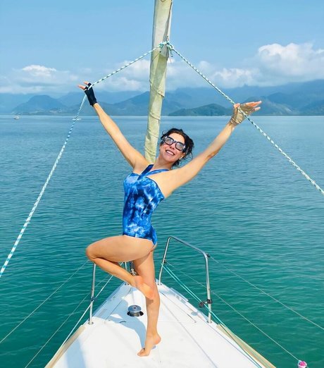 Angela Dippe hd pornstar photos