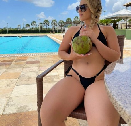 Michelle Albano pretty pornstar gallery