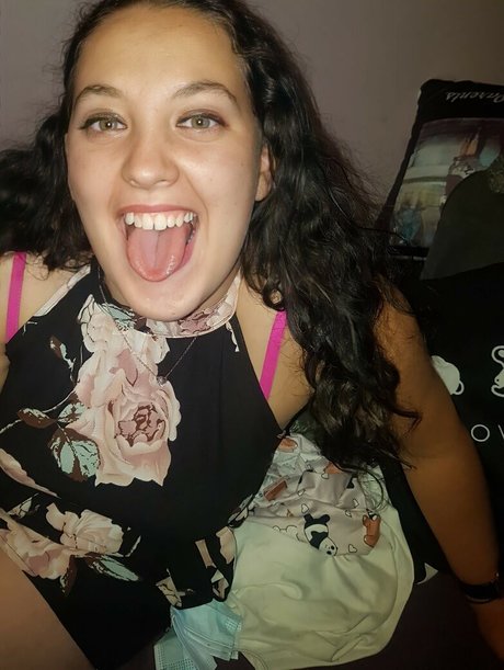 cumslut val perfect pornstar gallery