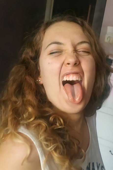 cumslut val pornographic star archive