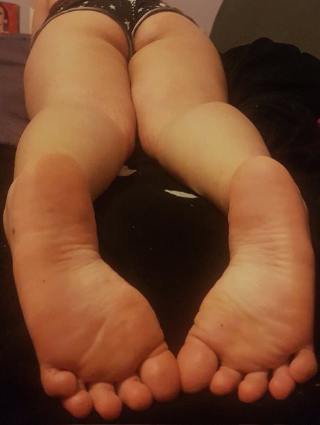 cumslut val erotic model archive