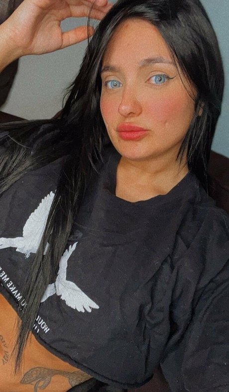 Pamela Suelen sexy pornstar image