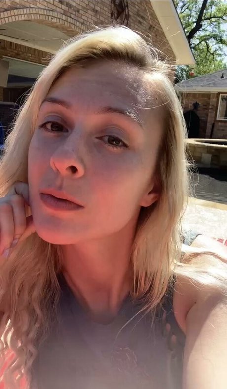 Fill Potential pornstar adult image