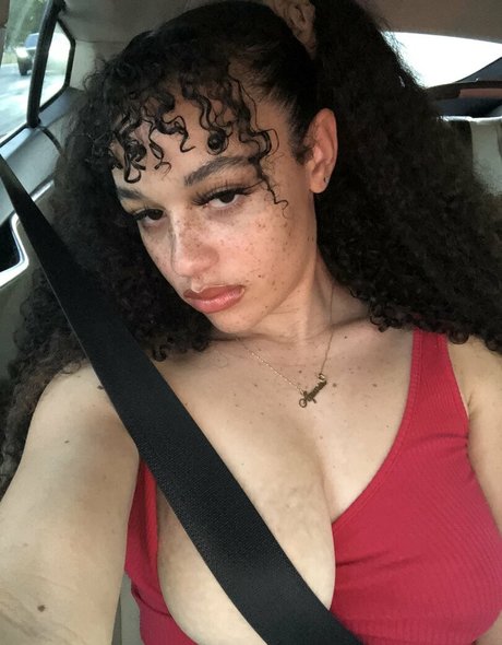 Killavesi sexy actress archive