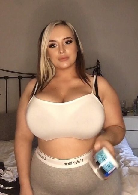 amateur swinger onlyfans sexy nude pictures