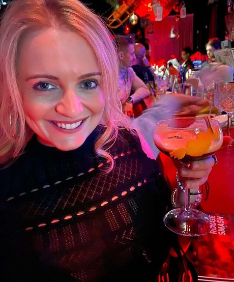 blonde ass onlyfans perfect galleries