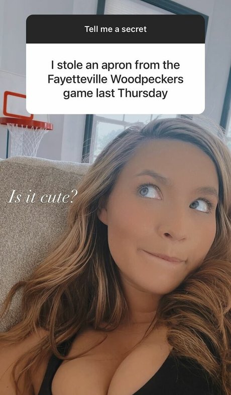 ladyboy asian onlyfans sexy naked pictures