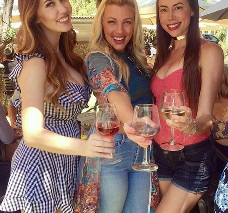 bisexual mmf onlyfans erotic pictures