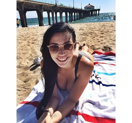 thai pussy onlyfans nude photos