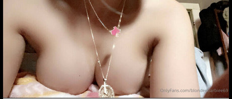 blondeebarbiee69 model nudes picture