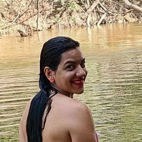 Cleysa Krause xxx model image