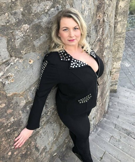 pati rose_ pornstar high quality img