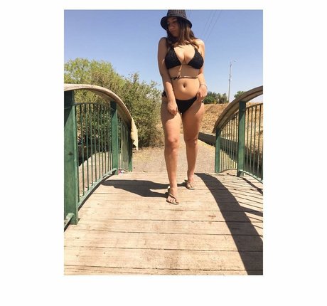 thigh high boots onlyfans porno galleries