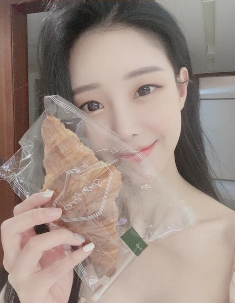 tamimi pornographic star photos