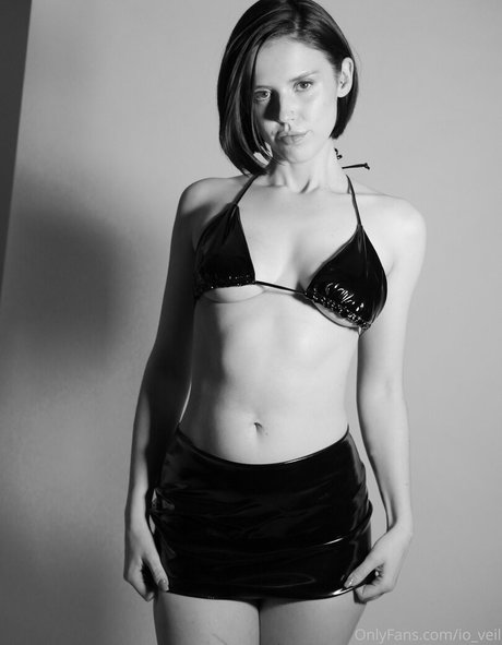 Ioveil model sex img