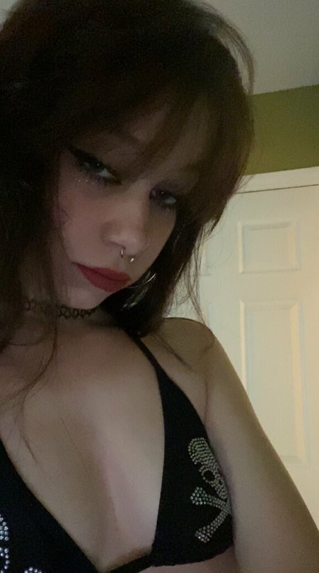 sluttylilypad free star images