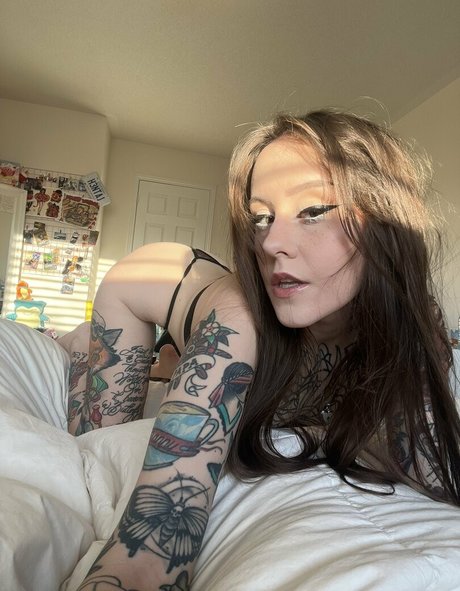 skyebluex naked pornstar gallery