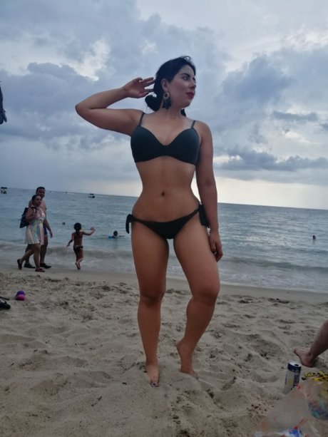 Elda De La Torre pornstar adult gallery