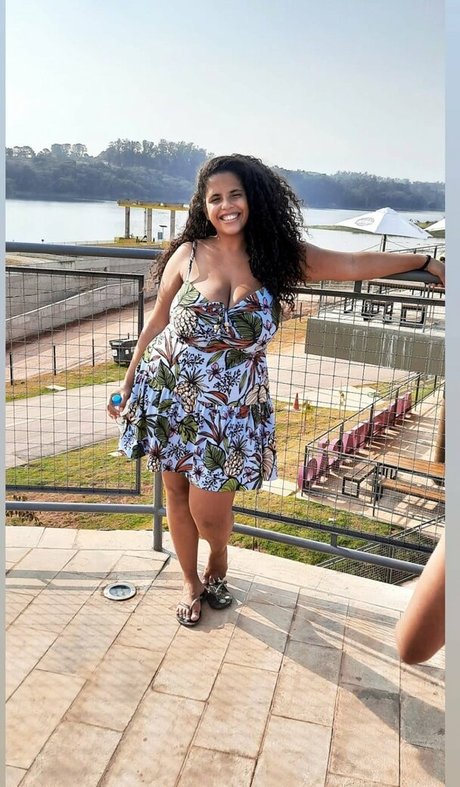 Mayla Coimbra nude actress images