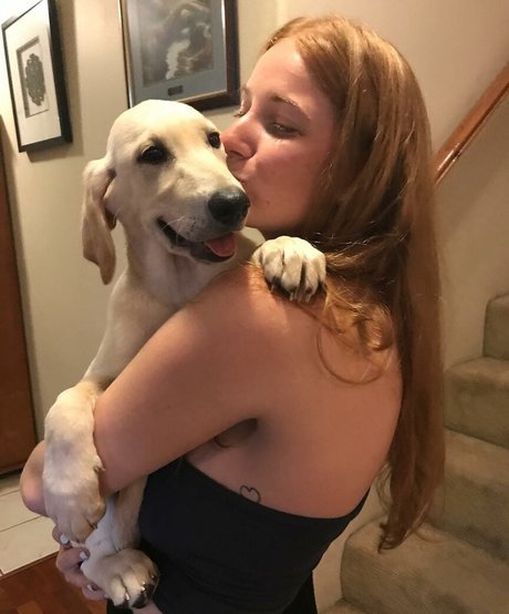 lesbian kissing onlyfans beautiful porn pictures