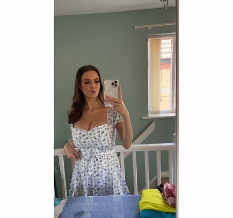 Chelsea Rowlinson best actress photos