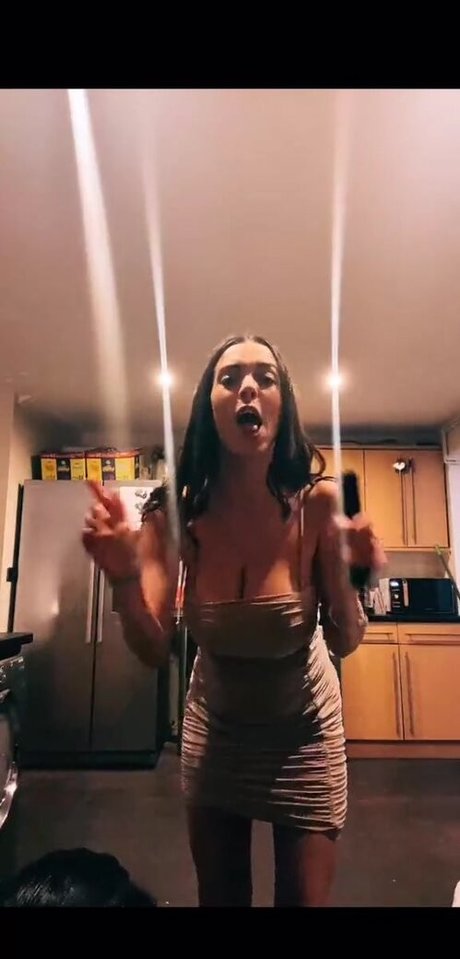 Chelsea Rowlinson beautiful pornstar photos