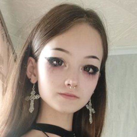 Tinybabyflower sexy model pics