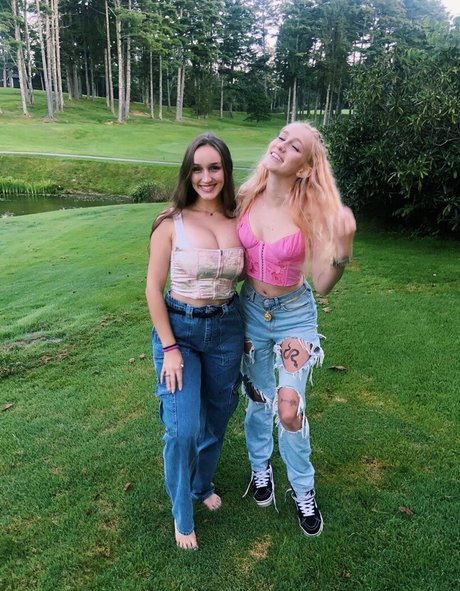 tiny onlyfans beautiful naked picture