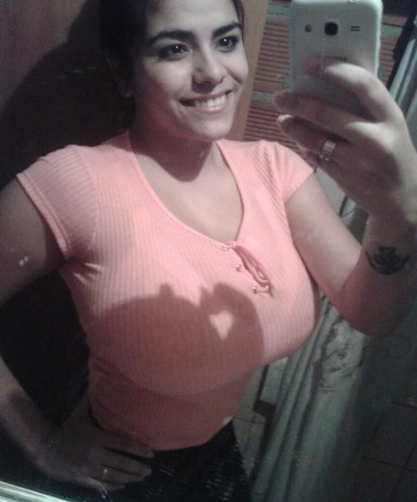 Marlii Rodriguez model hot img