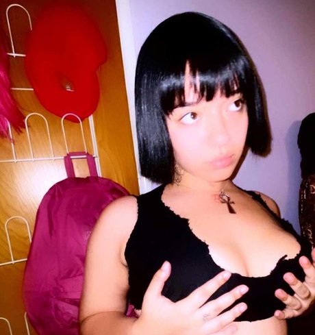 Gualaguna model hd picture