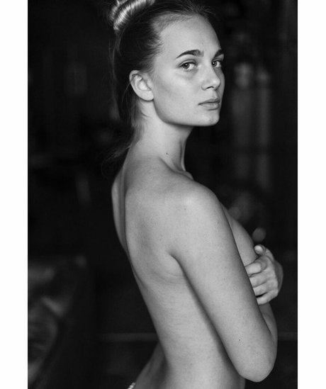 ann cornel star pretty pictures