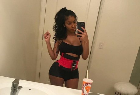 Realamarie model hd archive