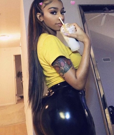 Realamarie xxx star galleries