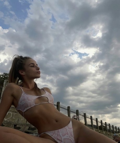 ksxaanx model hot photo