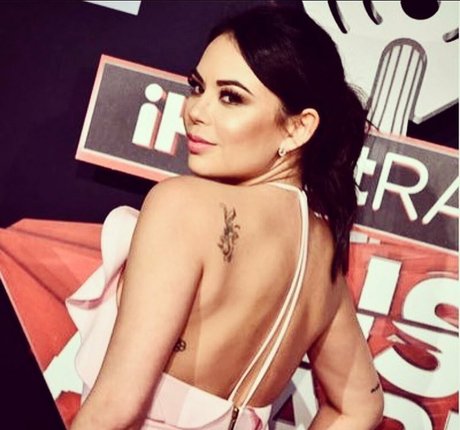 Janel Parrish top star photo