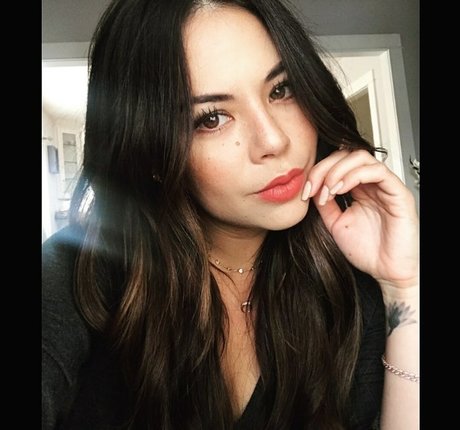 Janel Parrish star pretty photos