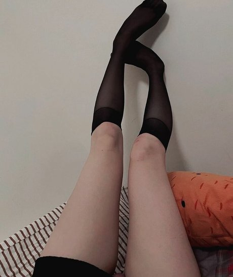 Luna Hwang star porn img