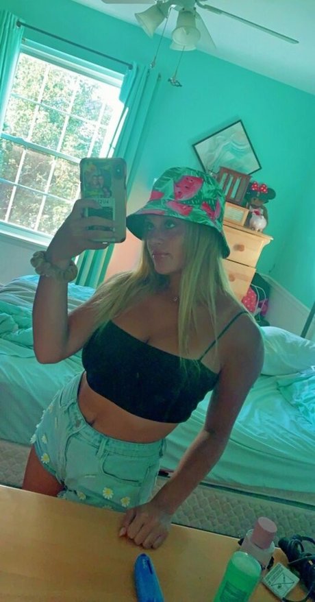 Gracie Diewald pretty actress pictures