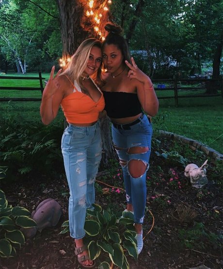 Gracie Diewald pornographic model img