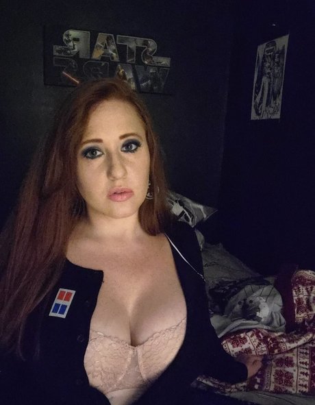 Rawrist star pornographic pics