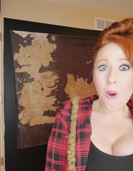 Rawrist pornographic star photo