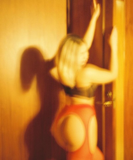 Ksenia Gato star art photo