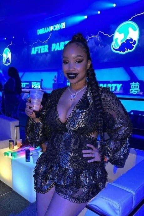 Sheera The Model best star images