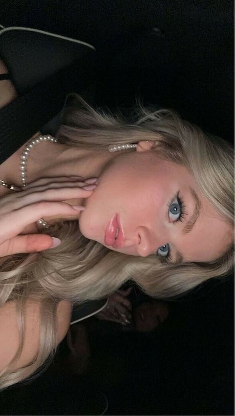 mariawedding star high quality photo