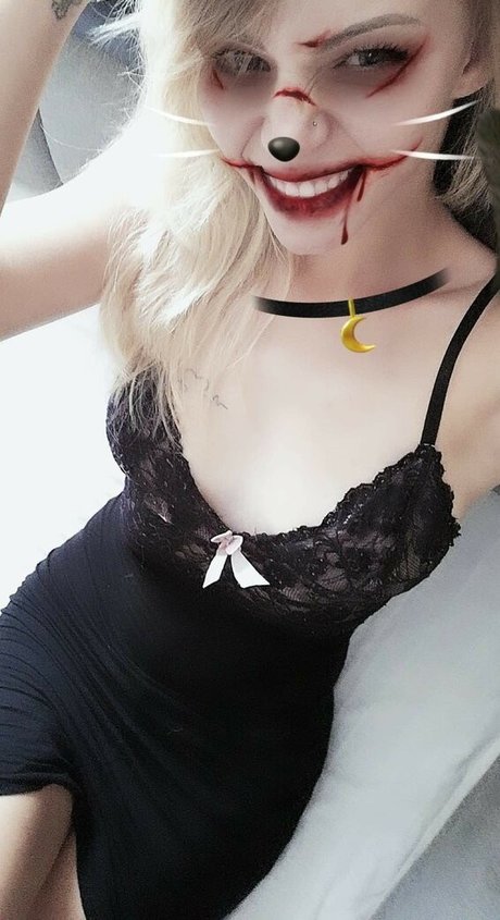 Sandra Gowska nice actress picture